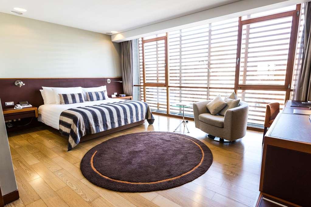 Noi Vitacura Santiago Room photo